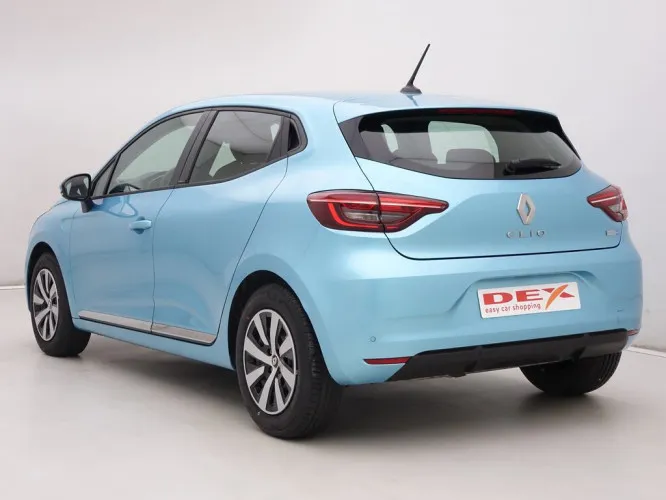 Renault Clio 1.6i E-TECH Hybrid 140 ZEN + Carplay Image 4