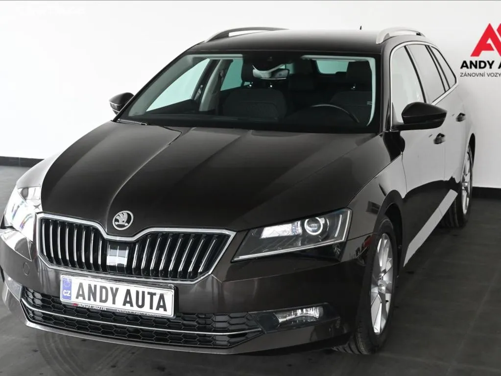 Škoda Superb 2,0 TDI 110kW DSG STYLE+ Záruk Image 1