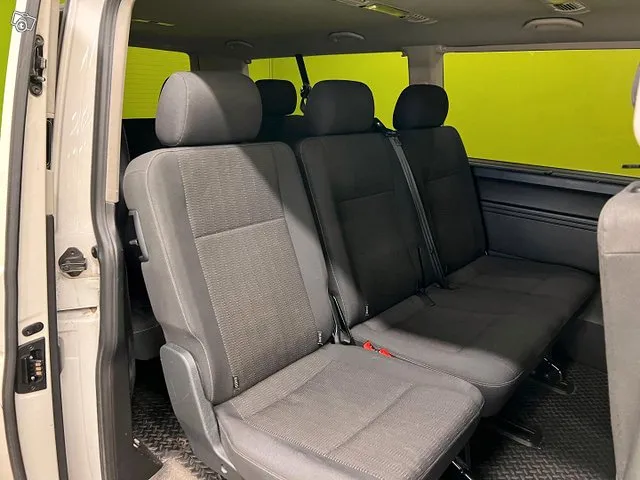 Volkswagen Caravelle Comfortline pitkä 2,0 TDI 110 kW DSG / ALV / 9-paikkainen / Peruutuskamera / Image 6