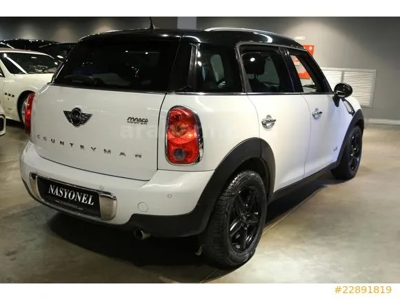 MINI Cooper Countryman 1.5 ALL4 Signature Image 6