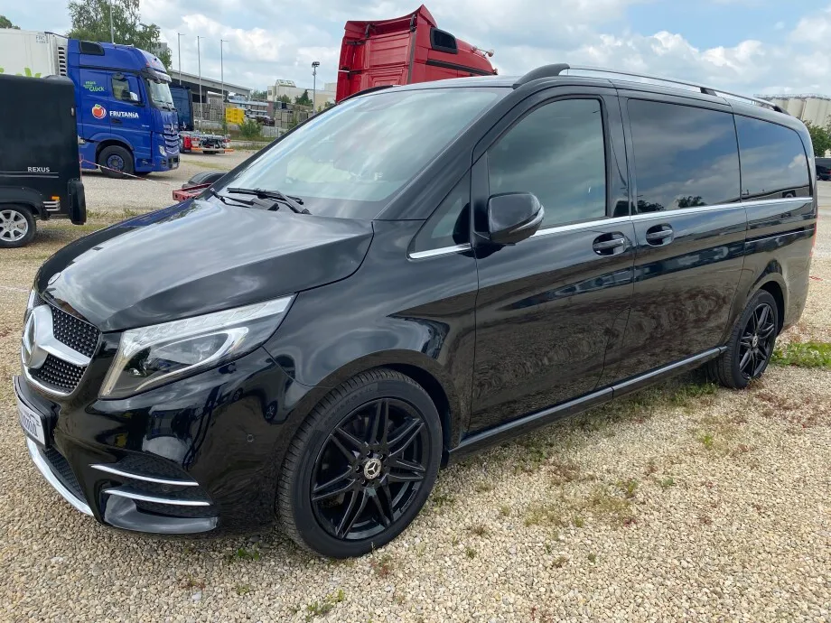 Mercedes-Benz Vito EDITION AVANGARDE AMG BLACK 4MATIC LONG  Image 4